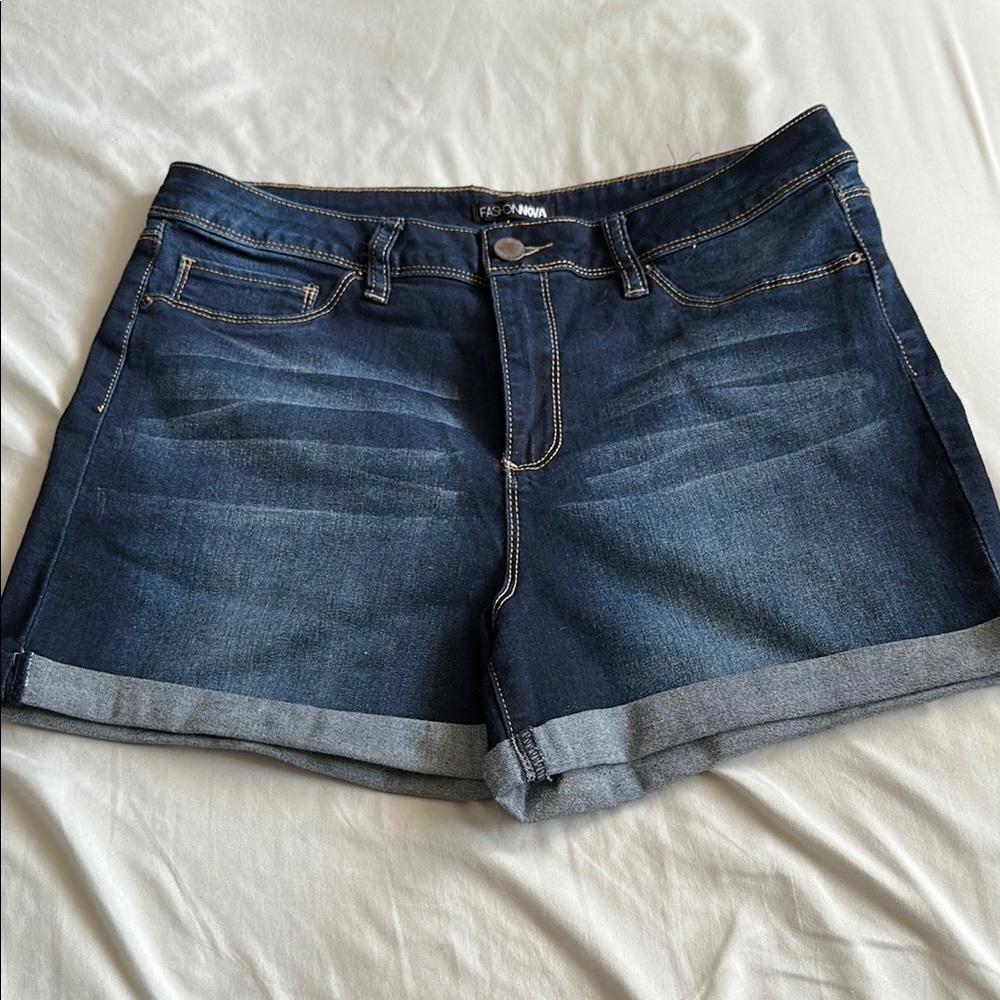 Fashion Nova Women's Dark Blue Denim Shorts